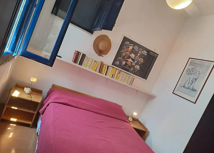 Dei Pini アパート *